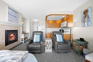 TV, fireplace, DVD player, offices