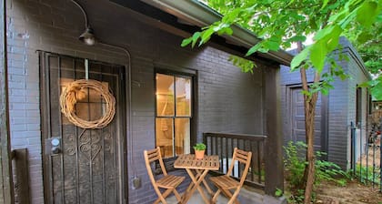 Charming Home-Modern Comforts & Style-300+ Reviews