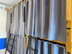 Felles sovesal – standard, for menn og kvinner (Dormitory 3) | Minibar, wi-fi (inkludert) og sengetøy