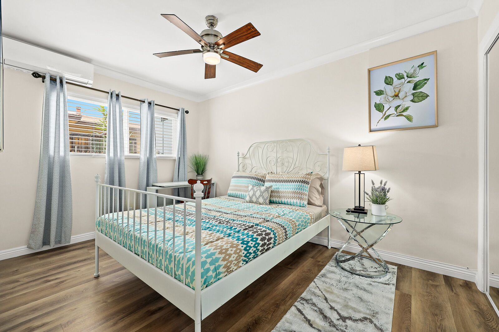 2 bedrooms, iron/ironing board, WiFi (free), bed sheets