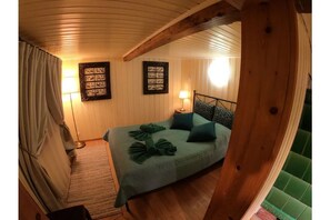 2 chambres, lit parapluie, Wi-Fi gratuit, draps fournis