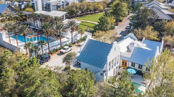 Exterior - Luxury Rosemary 4BR Villa w/ Private Pool (Rosemary Beach)