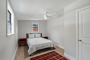 5 bedrooms, WiFi