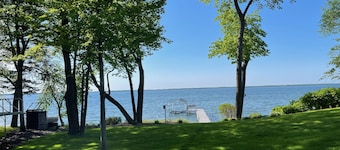 Sunset View on Otter Tail Lake / Cozy Retreat