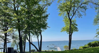 Sunset View on Otter Tail Lake / Cozy Retreat