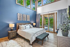 3 chambres, fer et planche à repasser, Wi-Fi gratuit, draps fournis