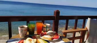 Als Plomari - Sea View Apartment