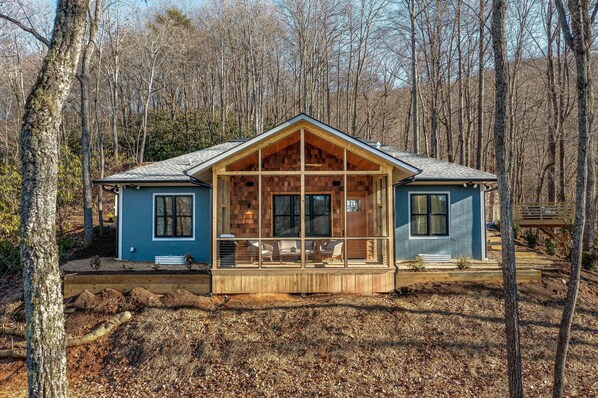 Exterior - Little Bee Woods (Swannanoa)