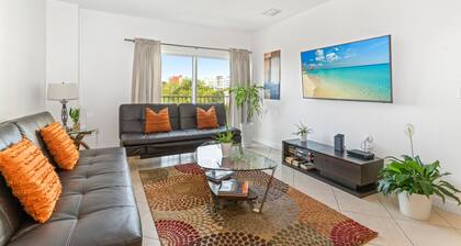 Cozy 3BR/2BA King Bed Free Parking Pet-Friendly