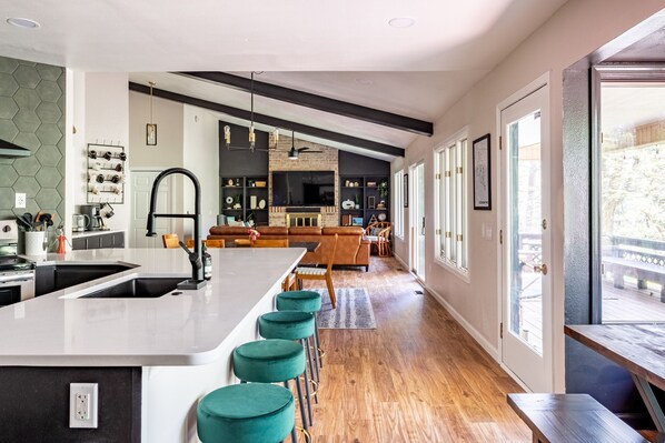 Interior - Secluded Mod Lodge - On Trail Near Waterfall - 2 King Suites! (Bella Vista)