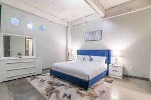 3 quartos, escrivaninha, ferros/tábuas de passar roupa, Wi-Fi