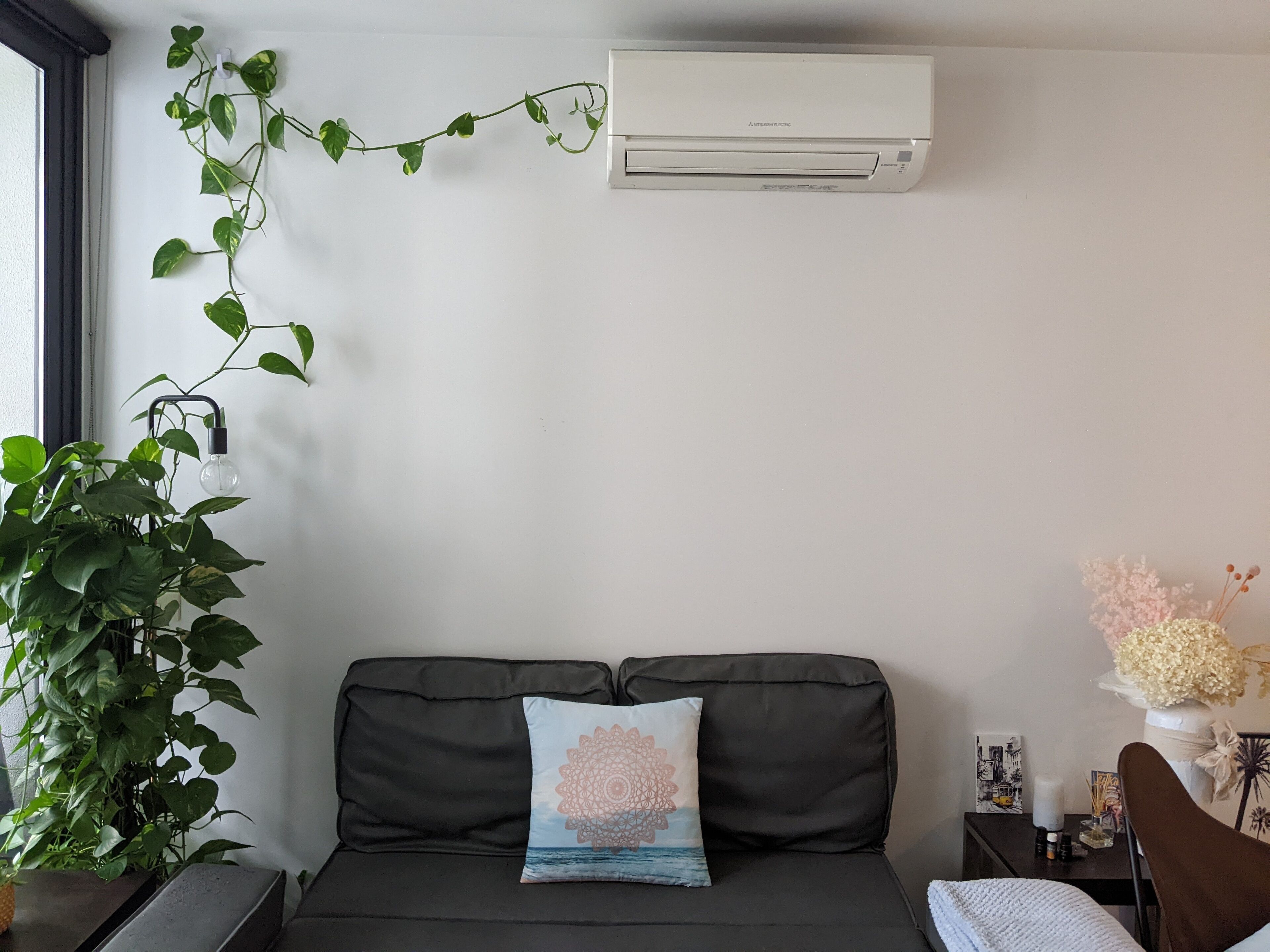 Cozy place - 10 min from the beach!