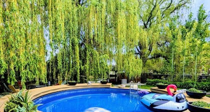 Waterfront Oasis with Pool, Hot Tub, Pet Friendly