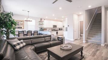 Smart TV, videojuegos, libros y estéreo