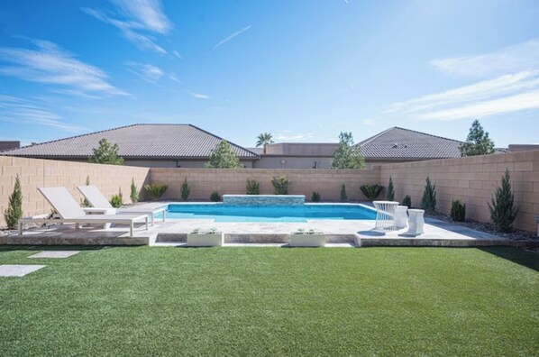 Outdoor pool, a heated pool