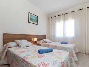 2 makuuhuonetta, vauvan matkasänky, ilmainen Wi-Fi