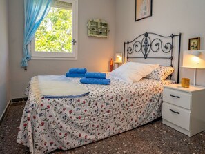 2 bedrooms, free WiFi