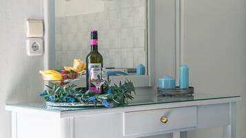 Quarto triplo standard, cozinha, na torre | Roupas de cama de algodão egípcio, roupas de cama premium