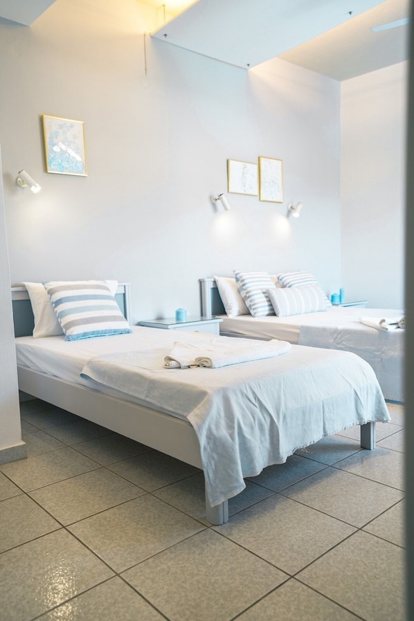 Standard Triple Room, Kitchen, Tower