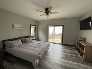 3 soveværelser, strygejern/strygebræt, gratis Wi-Fi, sengetøj