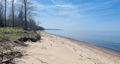 Lakeside Lookout 3 Bedroom