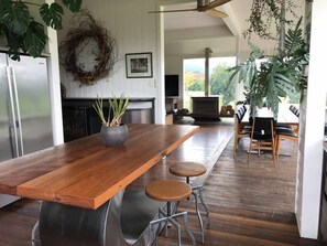 Dining - Nalya Kangaroo Valley - Stunning house & views (Kangaroo Valley)