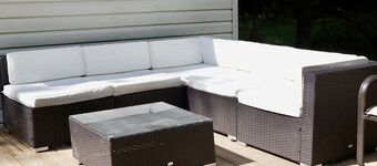 Cozy cottage with ping pong - short walk to the beach