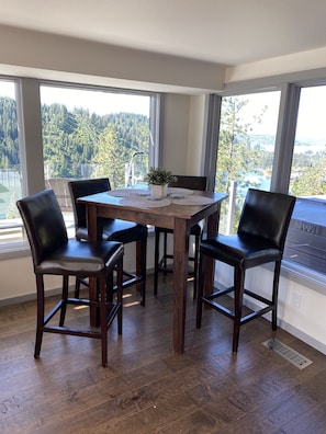 Dining - Spectacular Lake View Dwelling CDA (Coeur d'Alene)