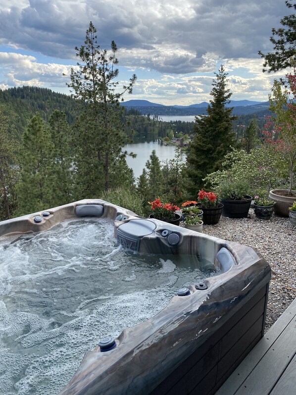 Bain à remous extérieur