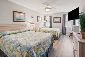 3 bedrooms, iron/ironing board, WiFi, bed sheets - Fantastic, budget-friendly option for your next beach vacation (North Myrtle Beach)