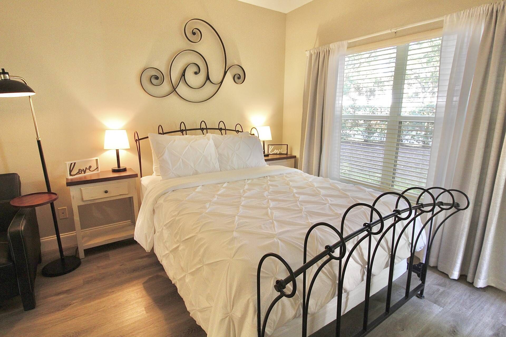 1 bedroom, iron/ironing board, WiFi