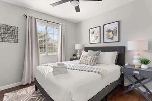 3 bedrooms, travel crib, WiFi, bed sheets