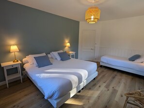 2 bedrooms, free WiFi, bed sheets