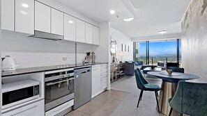 Fridge, microwave, oven, stovetop