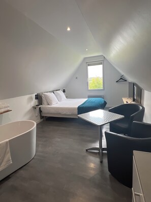 Superior Double Room, 1 Queen Bed