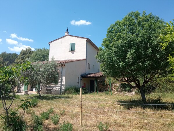 Exterior - Stay at the farm "la vigne a vélo" 2 rooms (Ampus)