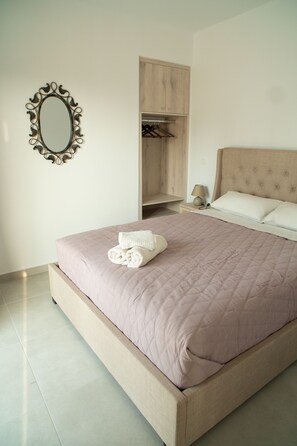 1 bedroom, in-room safe, soundproofing, free WiFi - Hello Village Chania (Chania)