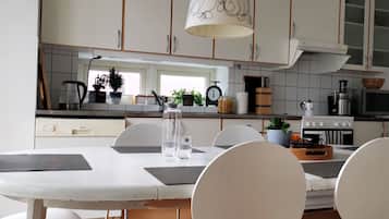Oven