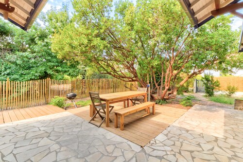 Large family home 200m from the lake - Taussat