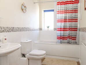 Shower - Ocean Watch 5 (Weymouth)