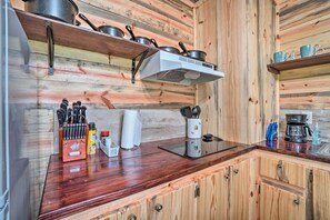 雪櫃、微波爐、爐具、咖啡機/沖茶器