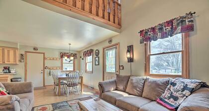 Family Cottage 3 Mi to Higgins Lake State Pk!