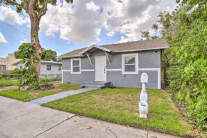 Exterior - Beautiful Miami Getaway < 6 Mi to Downtown! (Miami)