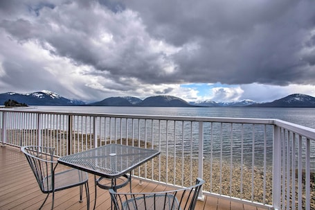 Outdoor dining. Remote Island Escape w/ Breathtaking Views