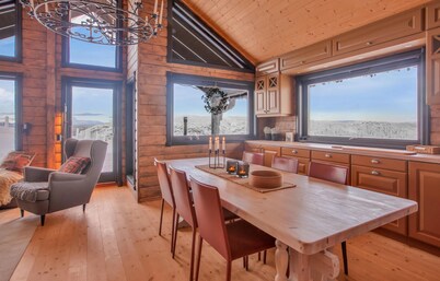 Nice home in Reinli with kitchen