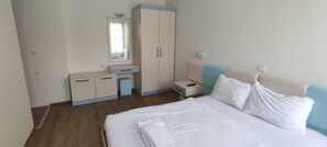 Chambre Standard Double ou avec lits jumeaux