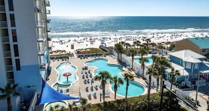 Master Gulf View 5 Pools & Hot Tub w/ Pickleball & Free Beach Chairs