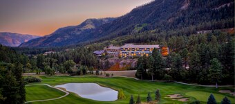 The Element Studio | AC, Pool, Hot Tub, Golf & Ski