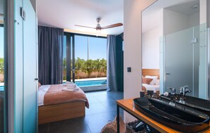 2 bedrooms, iron/ironing board, free WiFi, bed sheets - Awesome home in Sutivan (Sutivan)