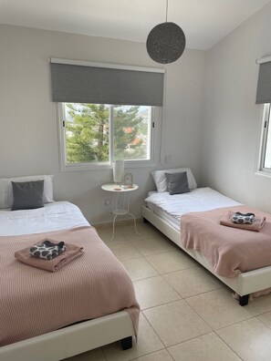 3 عدّة غرف نوم وخزنة داخل الغرفة ومكواة/لوح كي وواي فاي مجانًا